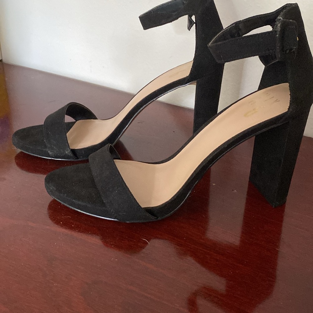 Mix No. 6 Black strappy heels
